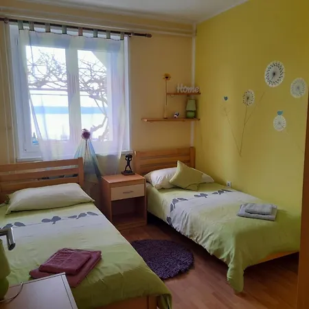 And Knez Hiša za goste