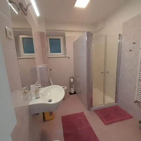 And Knez Hiša za goste 3*
